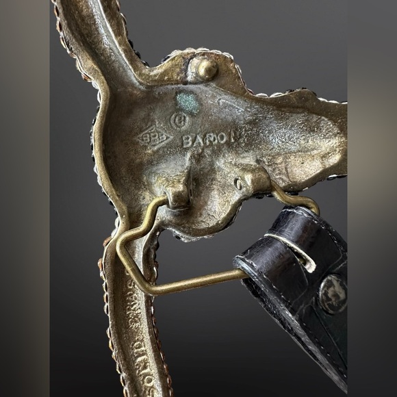 Vintage 80s sequins longhorn bull brass belt buckle by Baron alligator leather - Picture 2 of 8